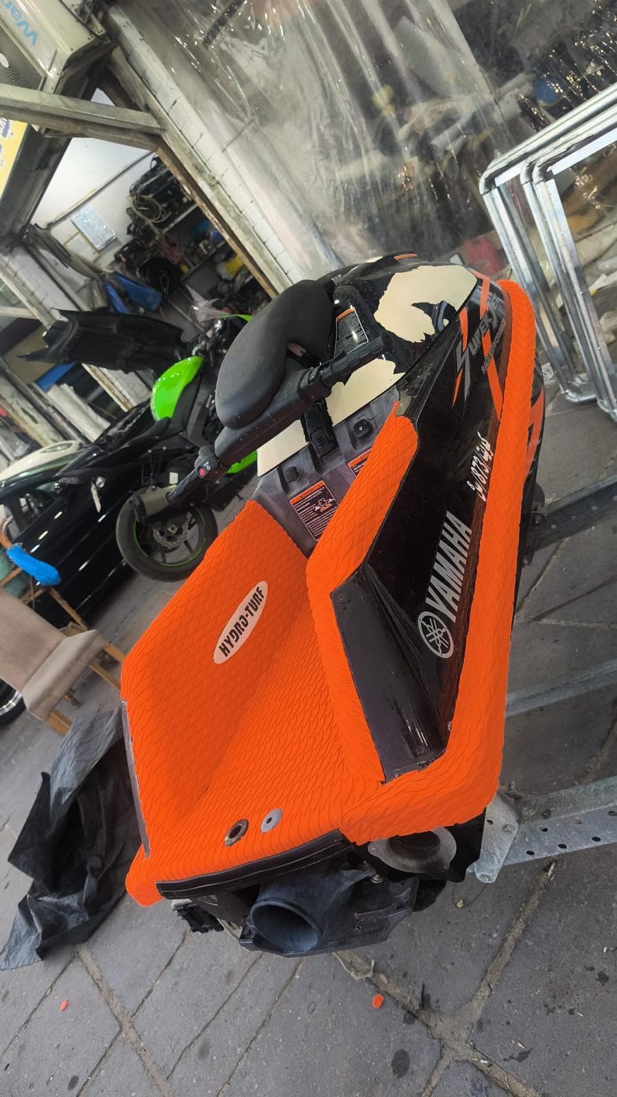 Super Jet Floor Mat Kit — professional fitting